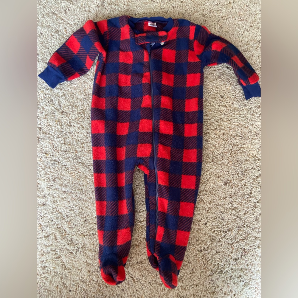 6-9M fleece sleeper.